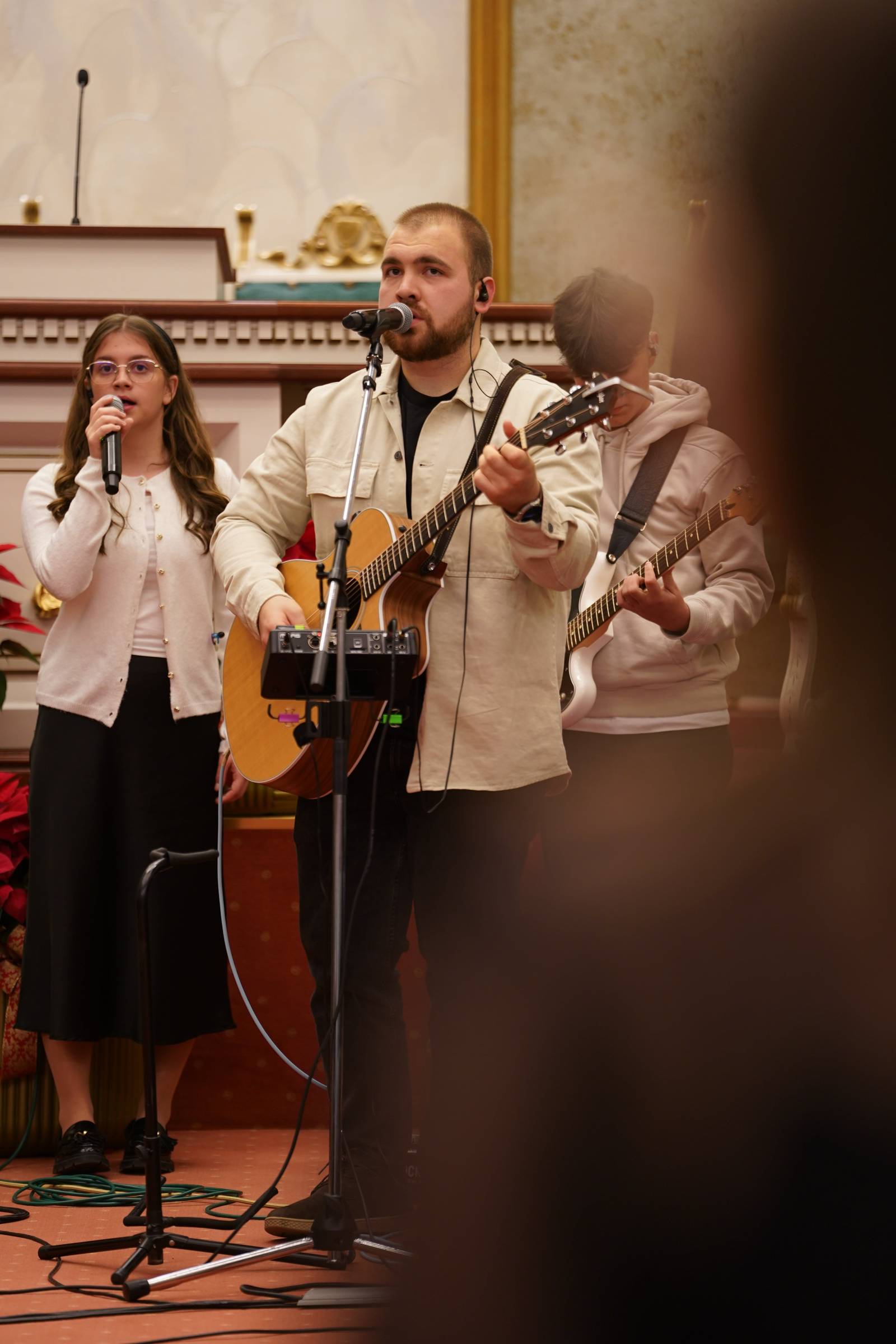 Întâlnire de tineret - foto 11