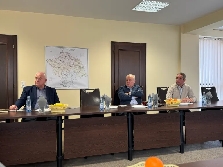 Întâlnire de suflet - foto 4